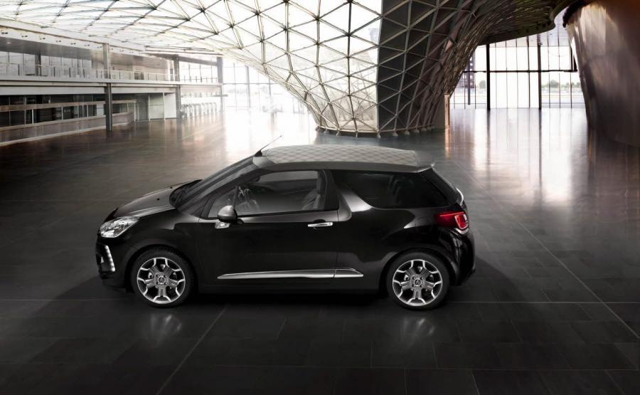  Citroen DS3 Cabrio 2012 года  (фото 78 из 115)